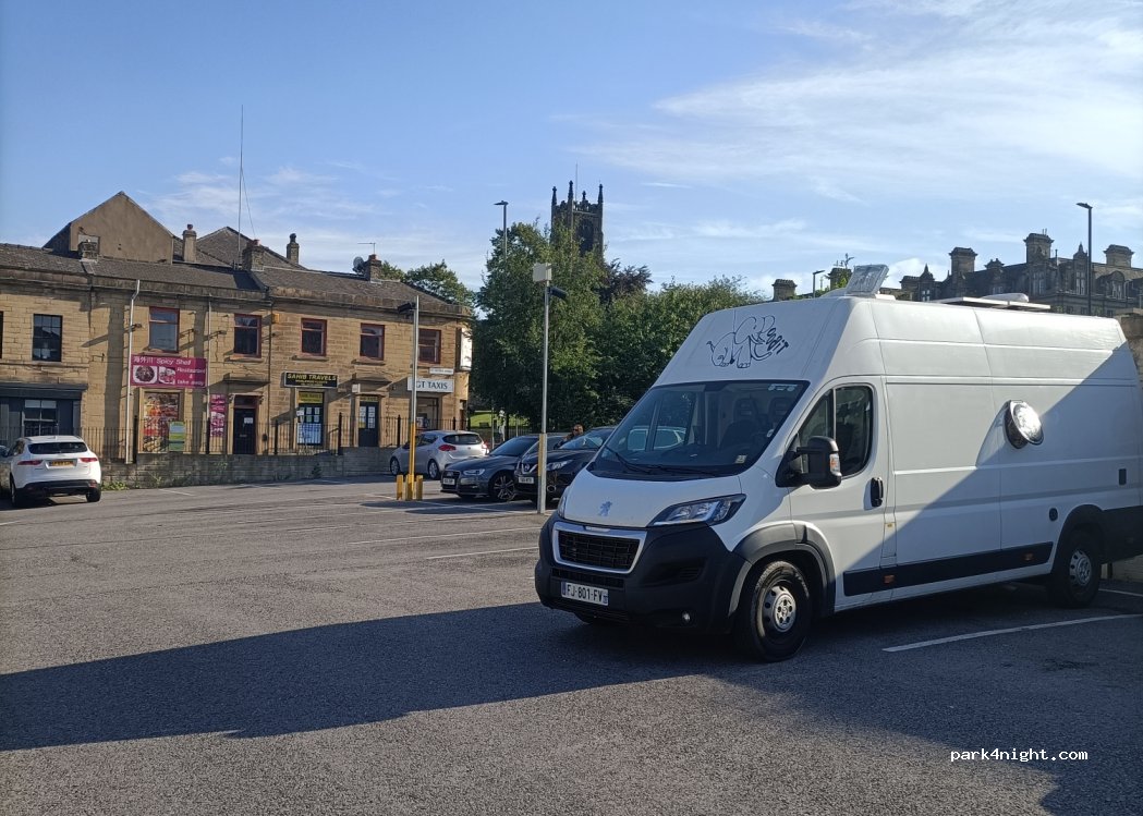 (HD1 1RA) Huddersfield - 23 Lord Street — foto 2