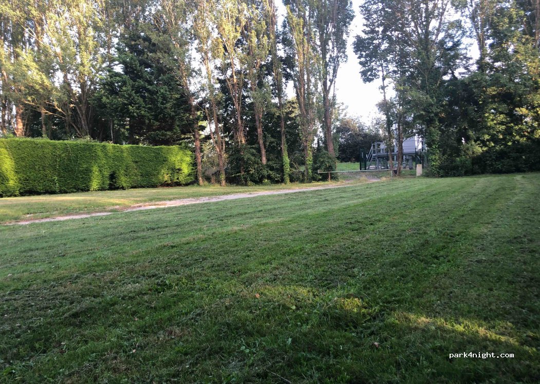 (35430) Saint-Guinoux - 8 Rue du Stade — foto