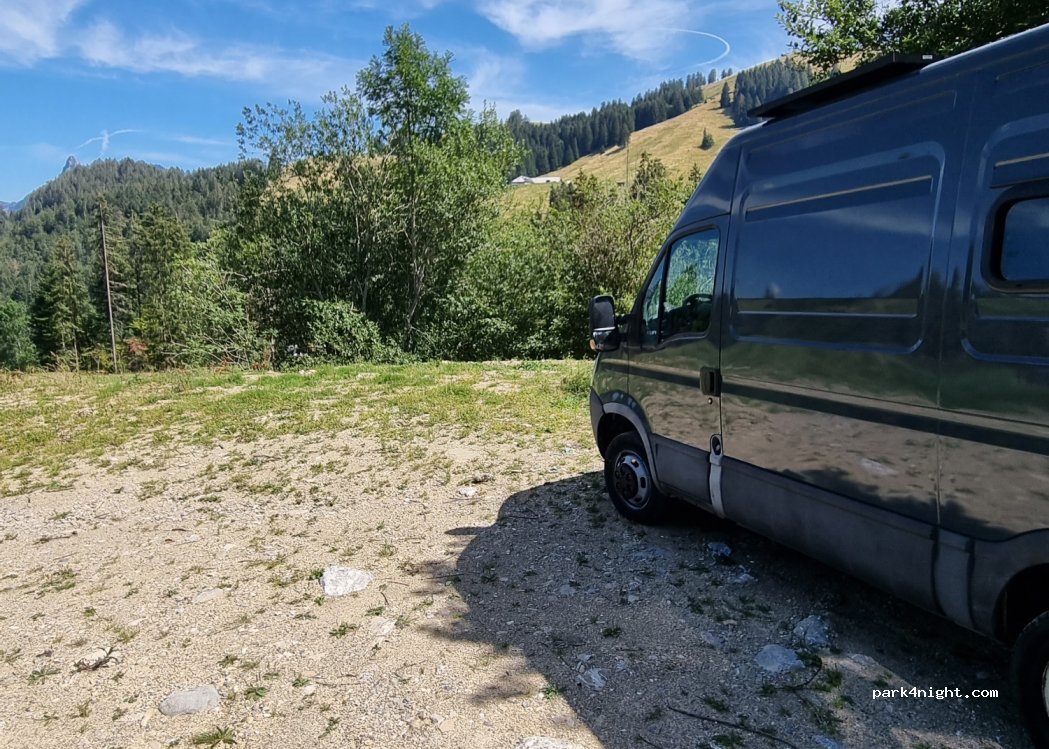 (1663) Gruyères - 35a Route du Lynx — foto
