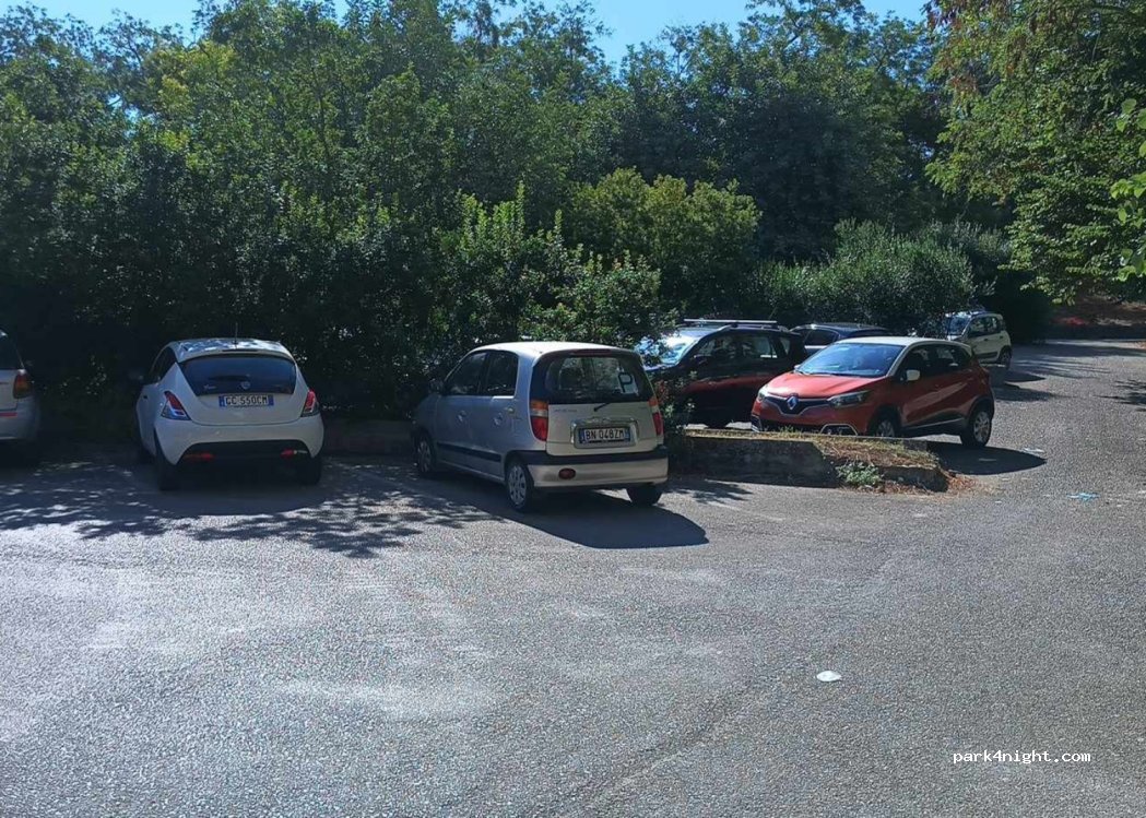 (07100) Sassari - 42 Viale Umberto I — foto