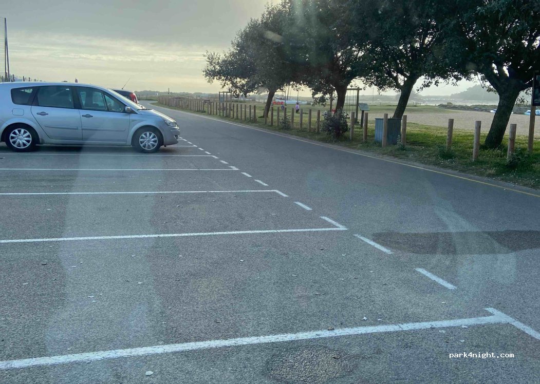 (56410) Étel - Bd Charles de Gaulle — foto
