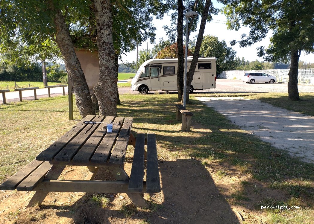 (25410) Saint-Vit - Rue Jean Cornet — foto