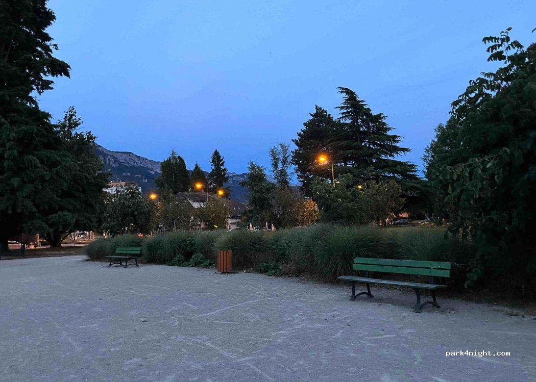 (74000) Annecy - 21 Avenue de Novel — foto 2