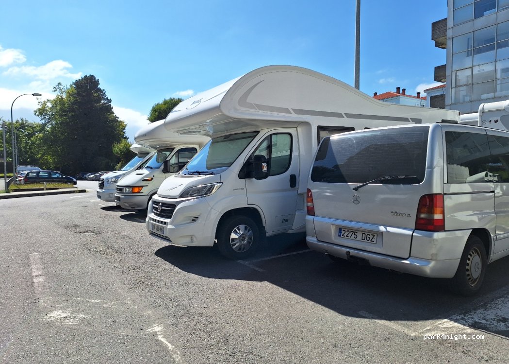(15705) Santiago de Compostela - 21 Avenida de Castelao — foto