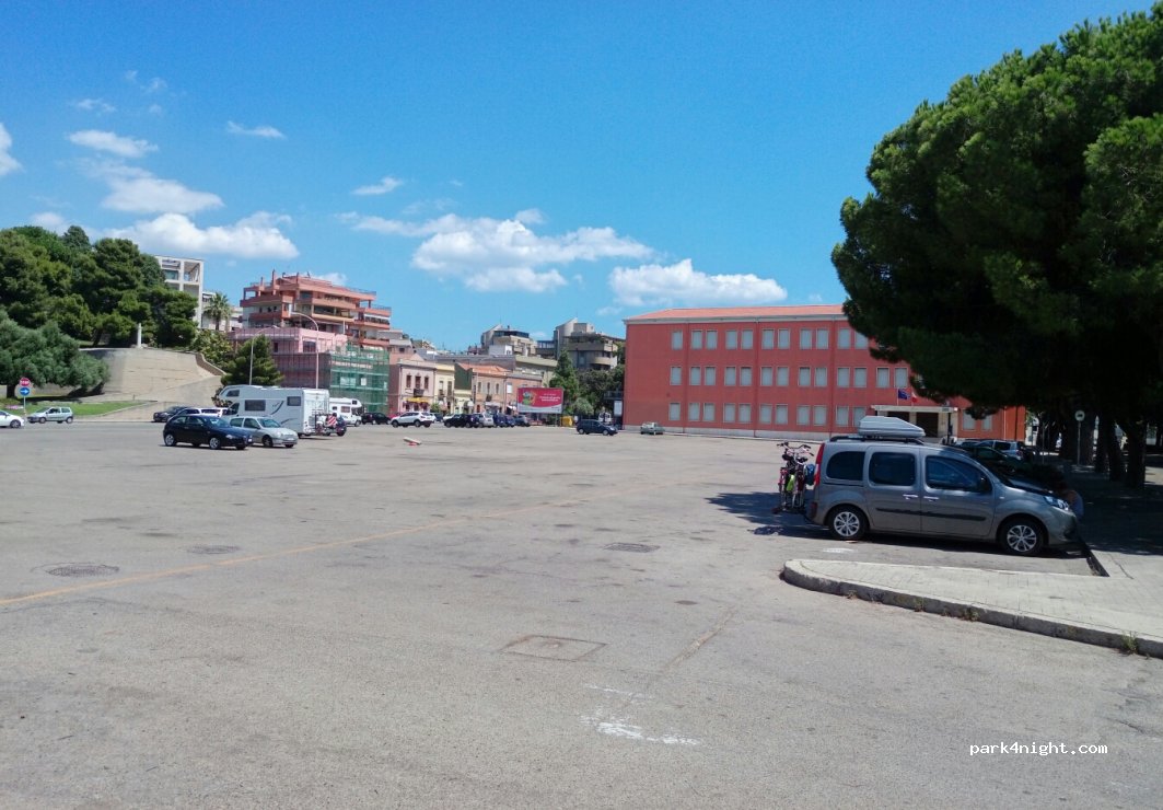 (09125) Cagliari - Piazza dei Centomila — foto
