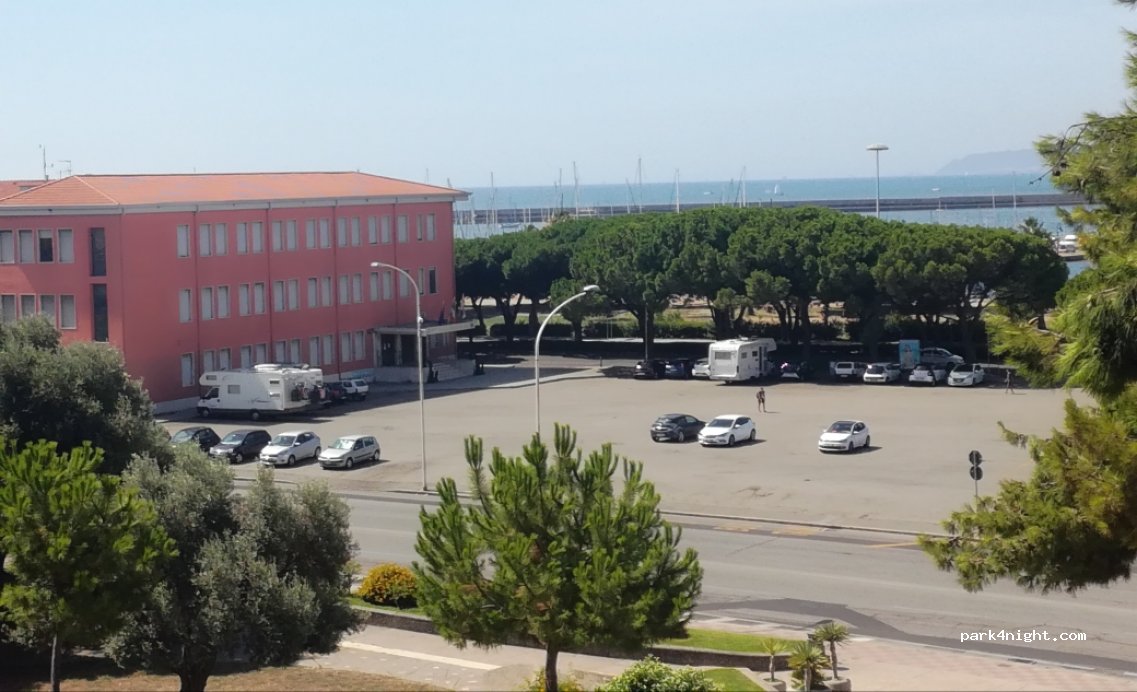 (09125) Cagliari - Piazza dei Centomila — foto 4