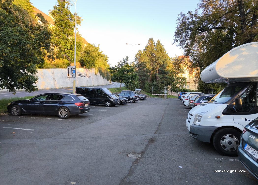 (360 01) Karlovy Vary - Varšavská — foto