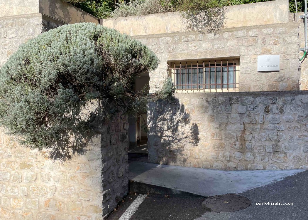 (06570) Saint-Paul-de-Vence - 50 Chemin des Trious — foto