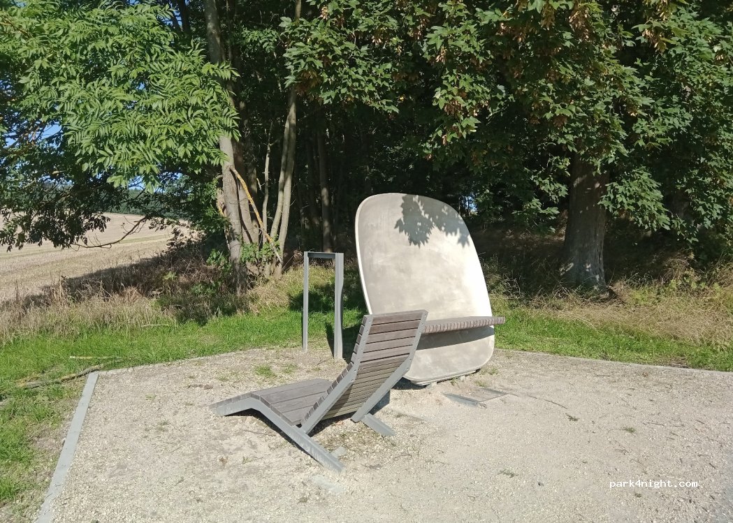 (350 02) Cheb - Unnamed Road — foto 2