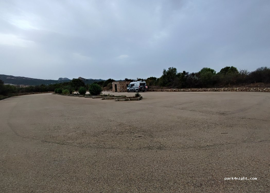 (07021) Arzachena - Unnamed Road — foto 2
