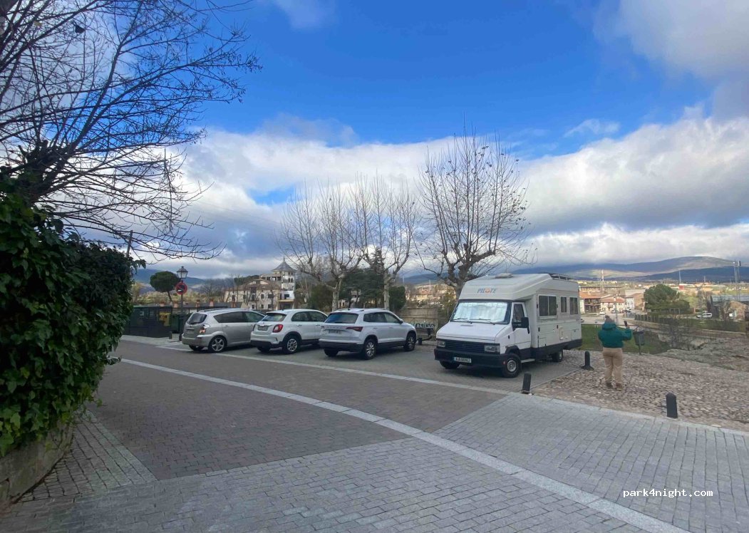 (28730) Buitrago del Lozoya - 9 Calle de la Carretilla — foto