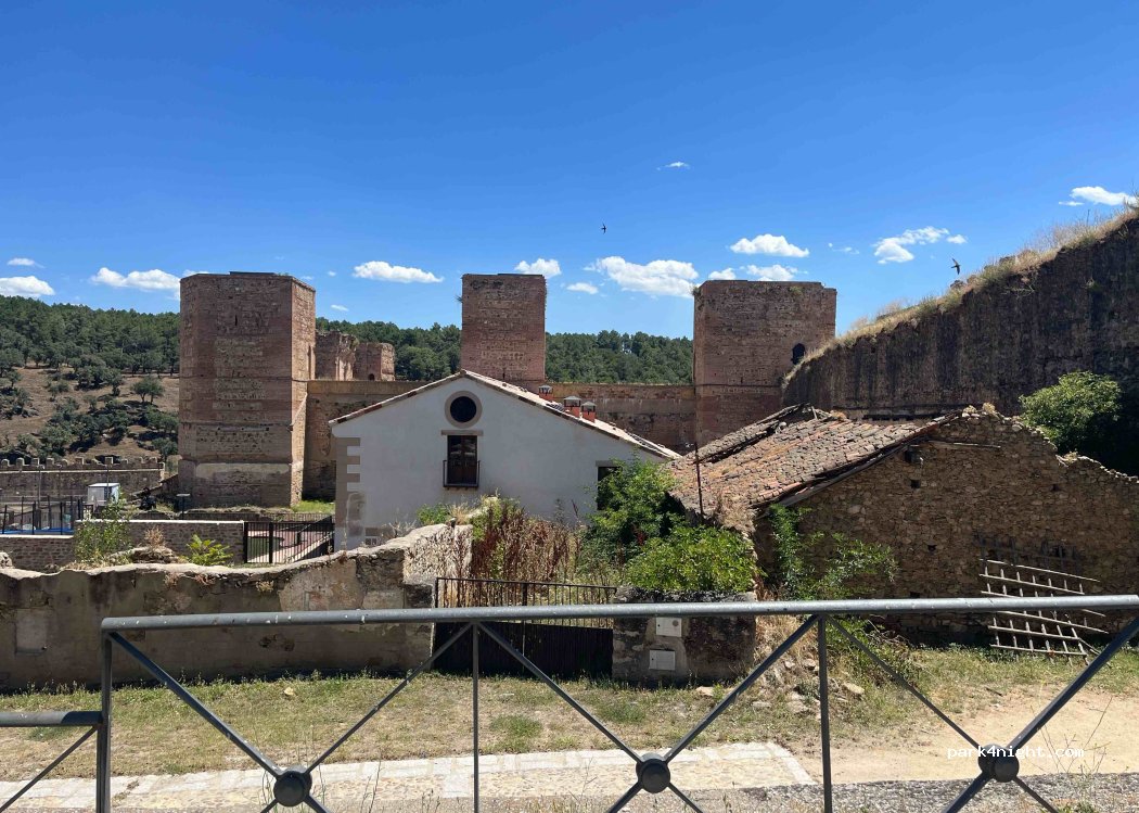 (28730) Buitrago del Lozoya - 9 Calle de la Carretilla — foto 4