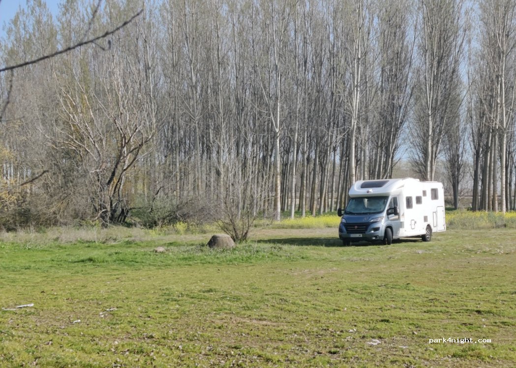 (49620) Santa Cristina de la Polvorosa - — foto 2