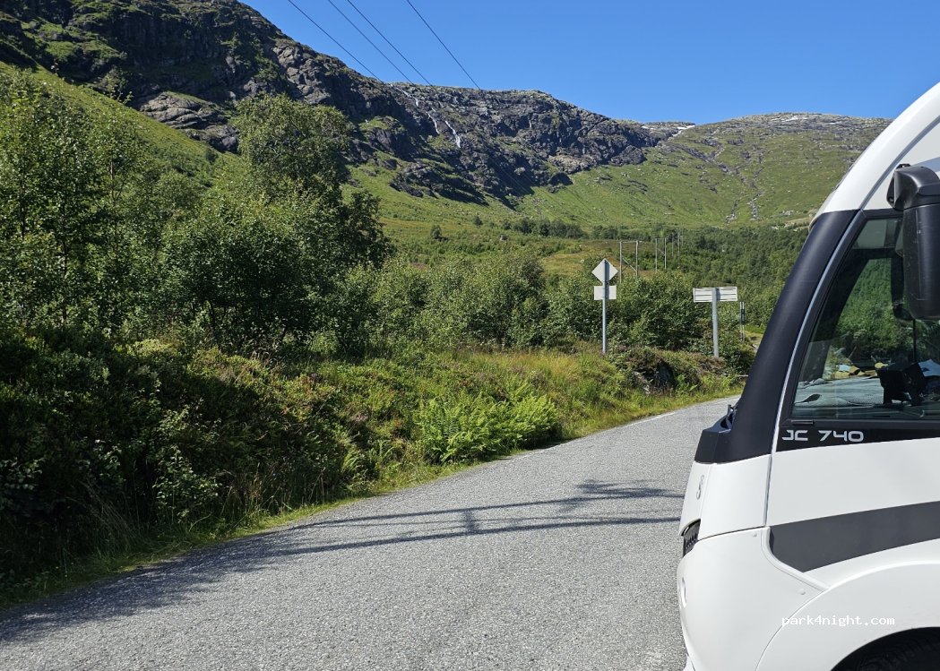 (5760) Røldal - Primær Fylkesveg 520 — foto