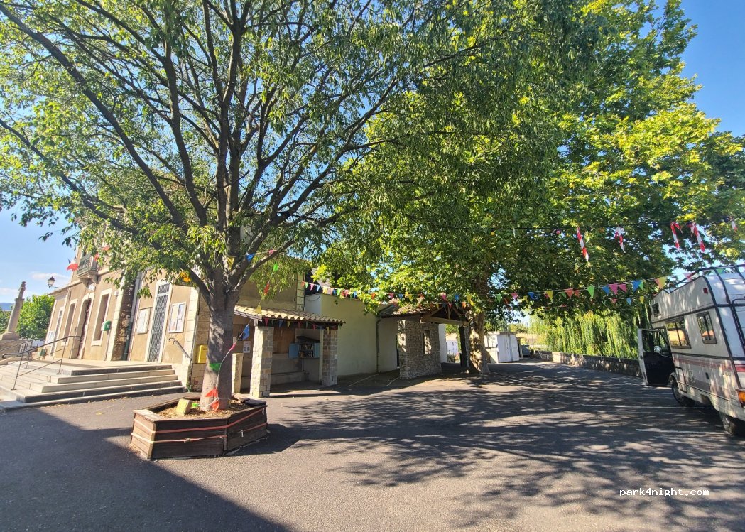 (34380) Causse-de-la-Selle - 5083F Place de la Mairie — foto