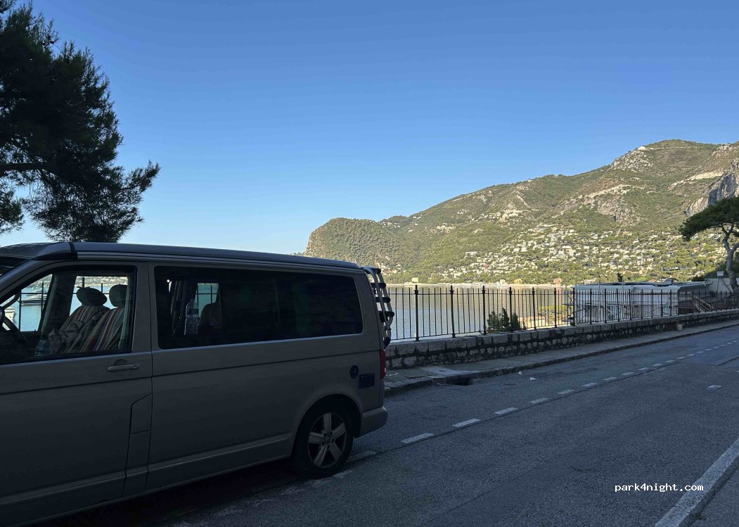 (06360) Èze - 508 Avenue Raymond Poincaré — foto 5