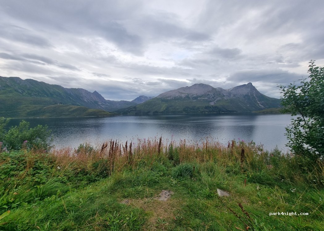 (8409) Gullesfjord - Fv83 — foto 2