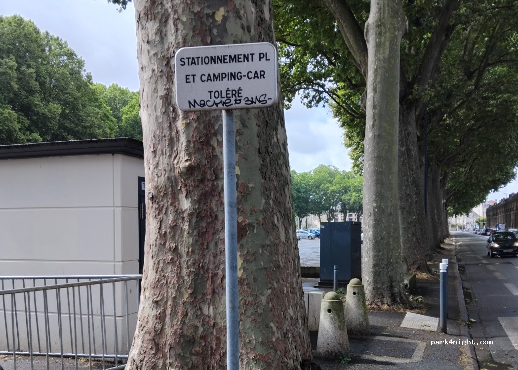 (49100) Angers - Quai Monge — foto 4