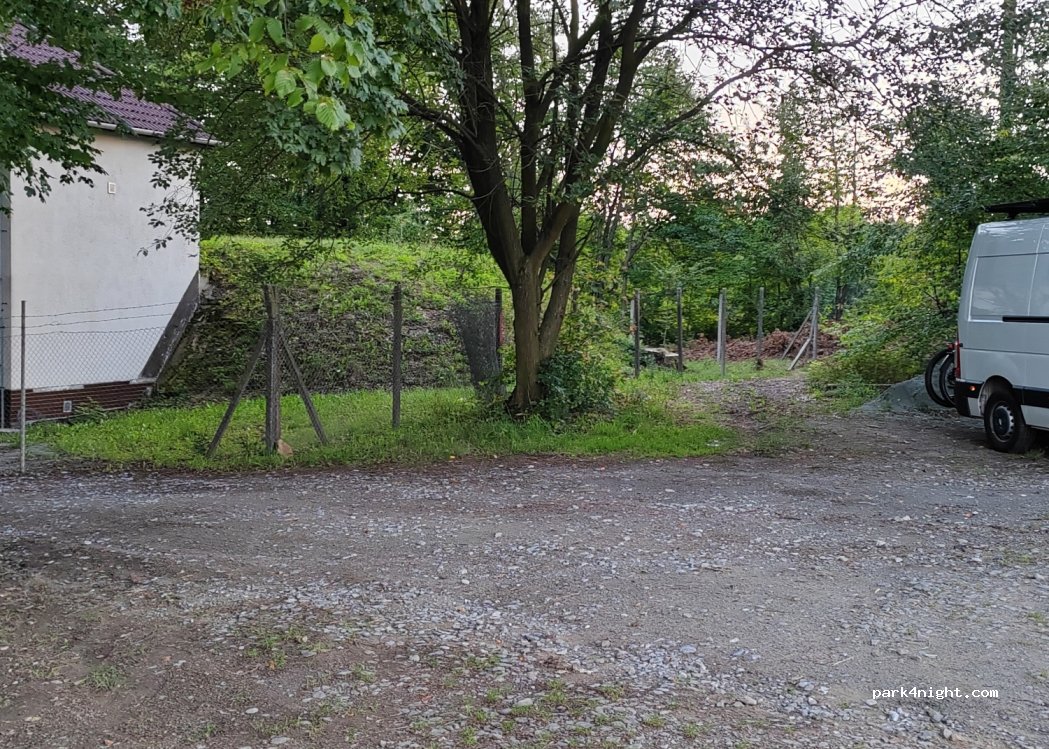 (679 05) Habrůvka - Unnamed Road — foto