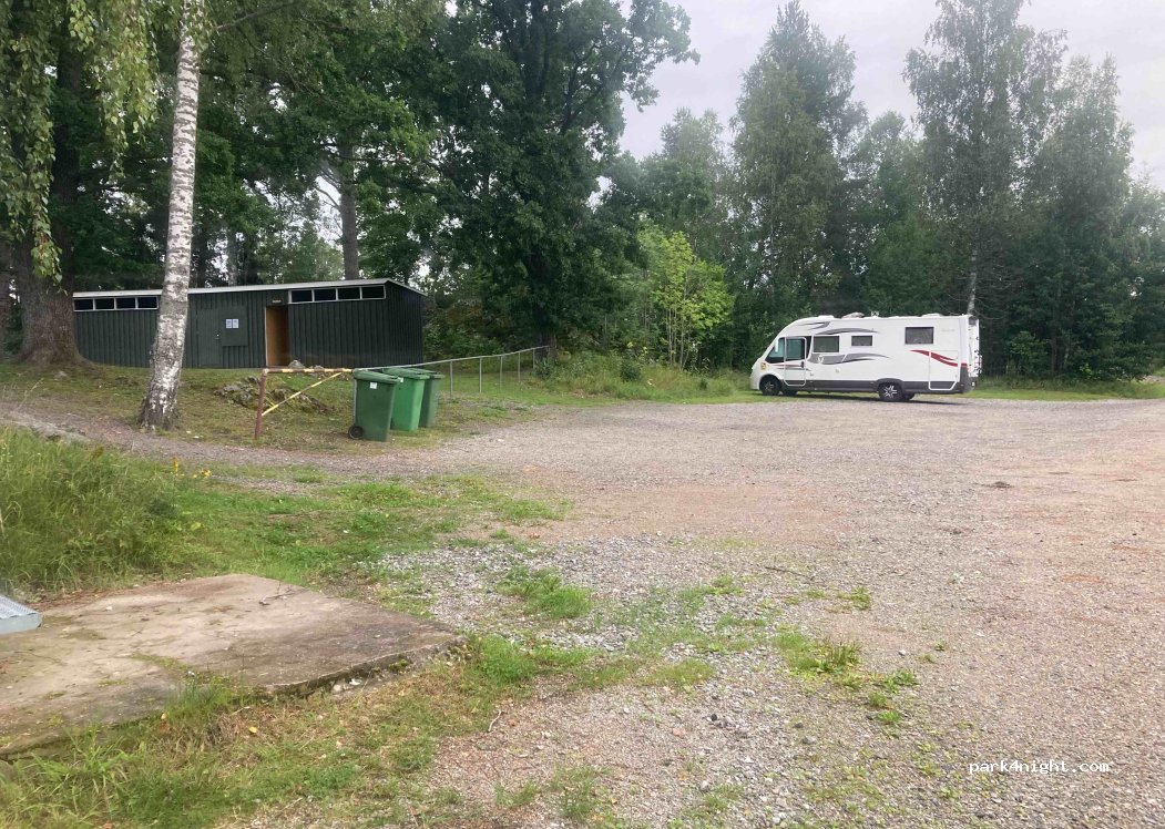 (711 72) Vedevåg - 18 Hallencreutz väg — foto