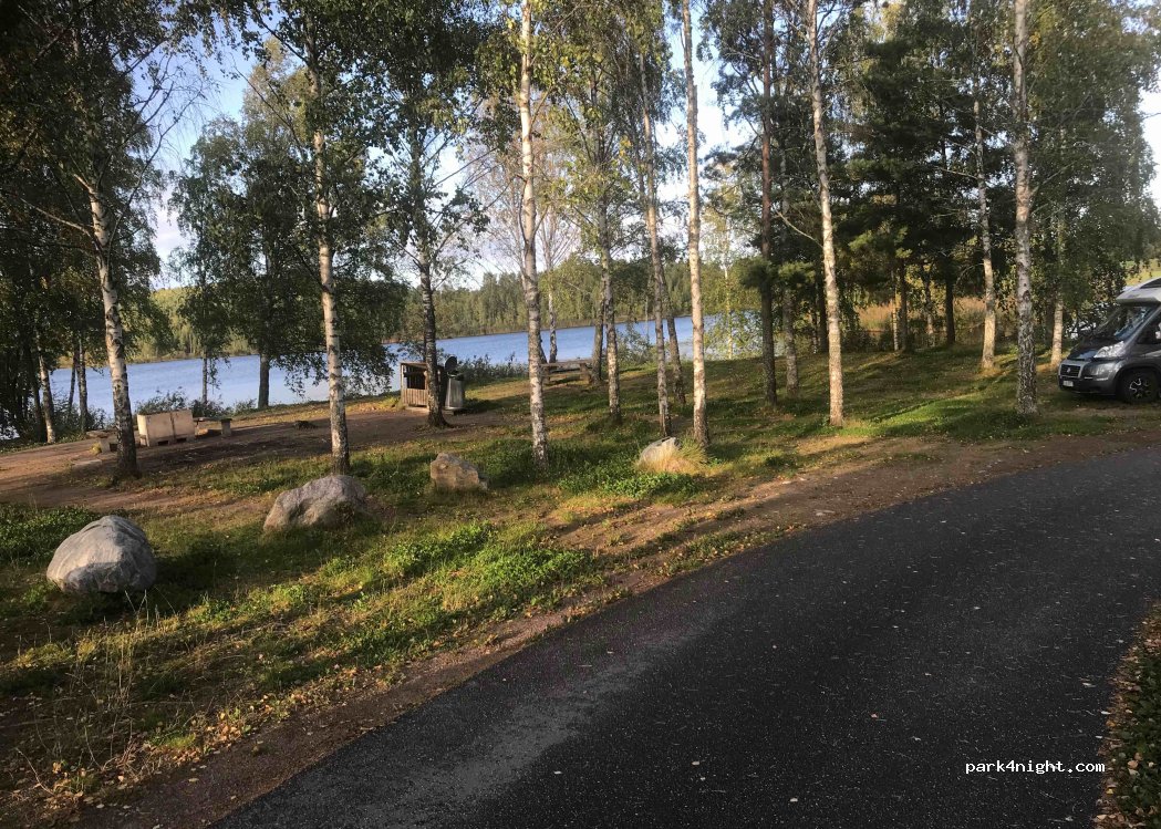 (692 92) Kumla - 23 Söderhavsvägen — foto 3