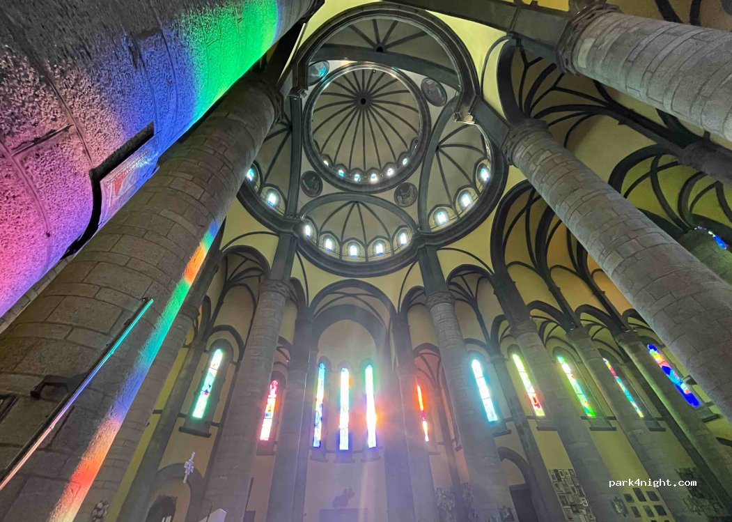 (28856) Re - 8 Piazza Monsignor Peretti — foto