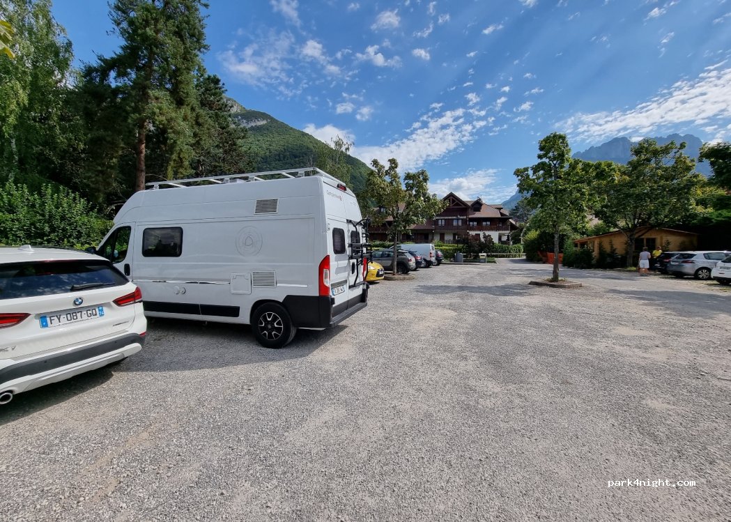 (74290) Menthon-Saint-Bernard - 181 Route de la Plage — foto 2