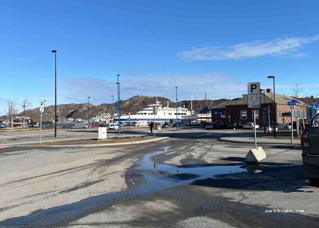 (8006) Bodø - 97 Jernbaneveien — foto