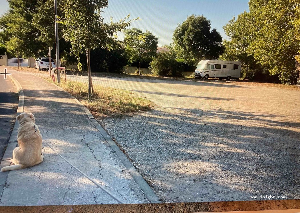(34230) Pouzols - 34 Avenue de Canet — foto