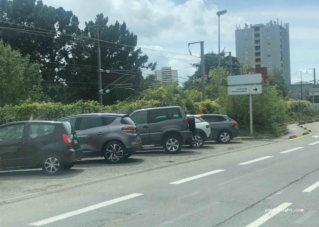 (35000) Rennes - 16 Rue Commandant Charcot — foto