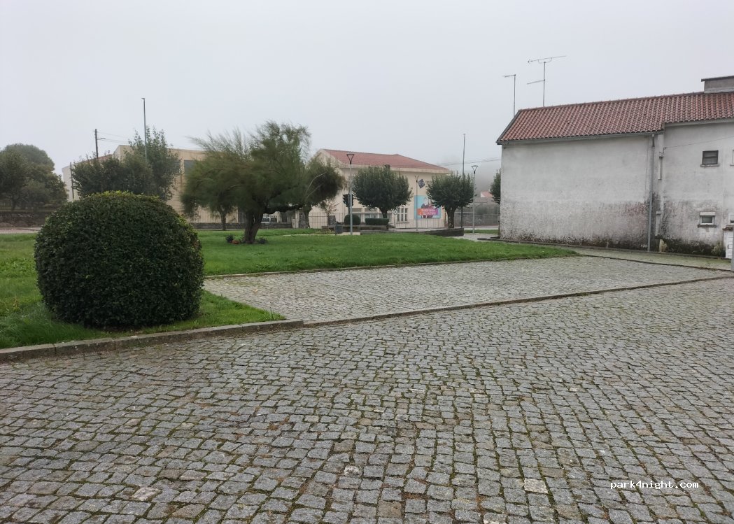 (6420-140) Trancoso - 6 Rua Madre Francisca da Conceição — foto 3