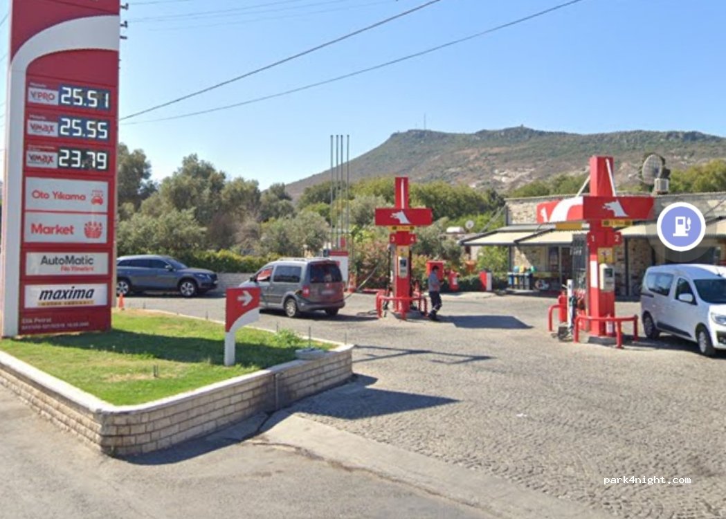 (35680) Foça - No:6 Değirmenlik Caddesi — foto