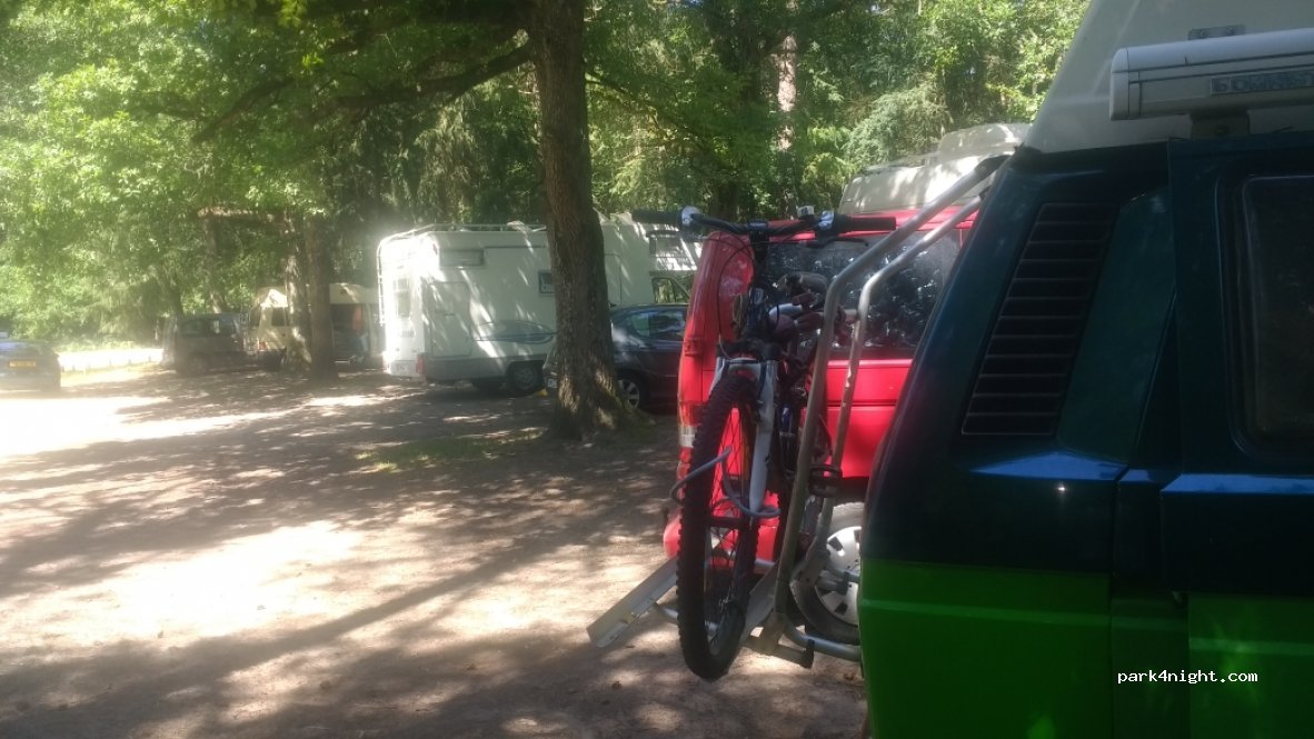 (77300) Fontainebleau - Route de Bel-air — foto 2