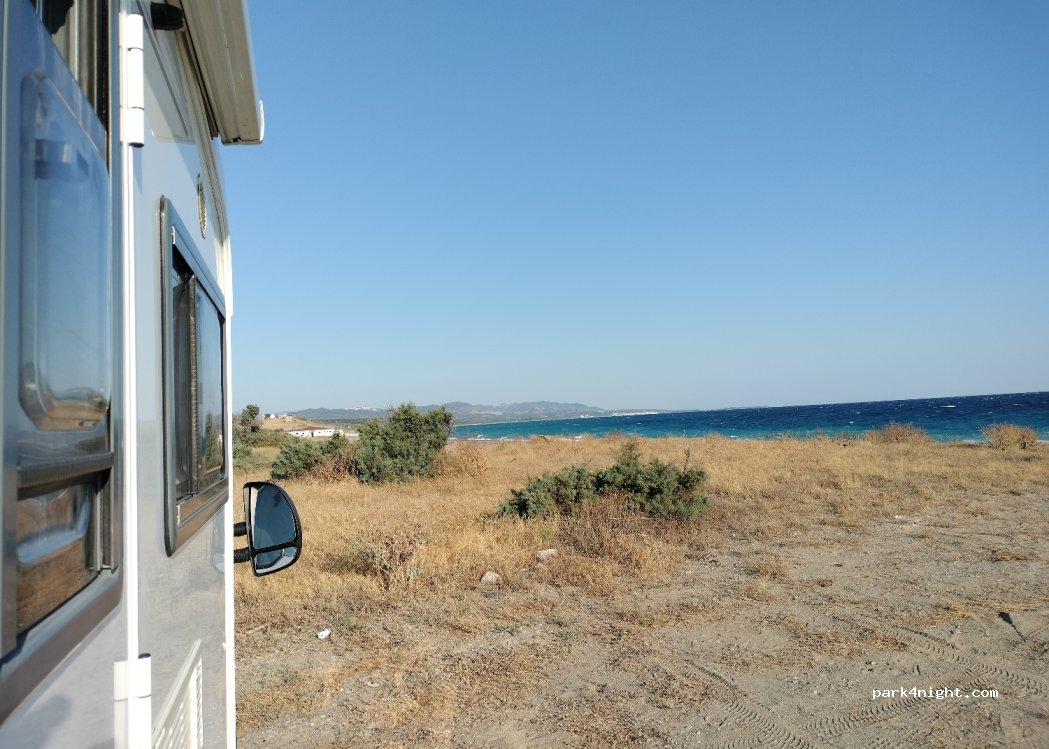 (88811) Ciro' Marina - Unnamed Road — foto