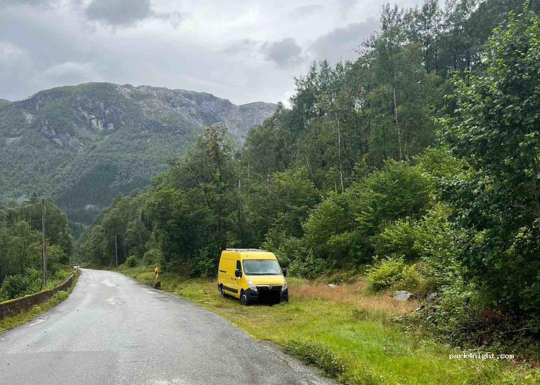 (5984) Matredal - 486-490 Indre Haugsdal — foto