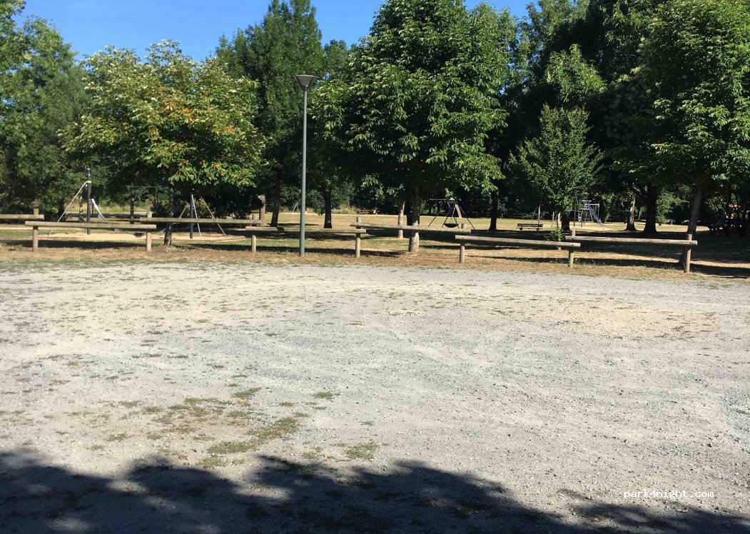 (79200) Parthenay - 26 Boulevard Georges Clemenceau — foto 4