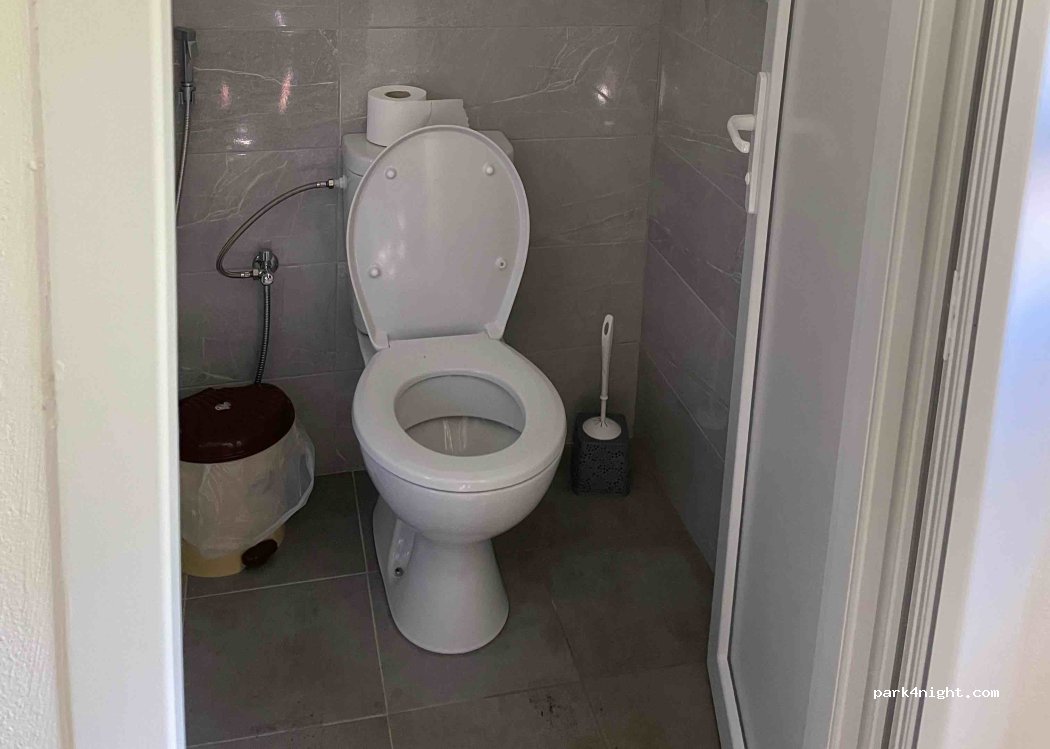 Jezerca Guest House — foto