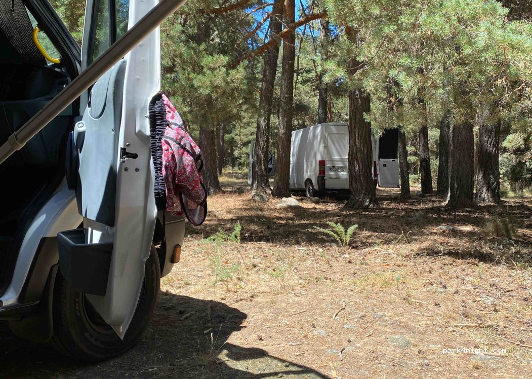 (05635) Navarredonda de Gredos - — foto 2