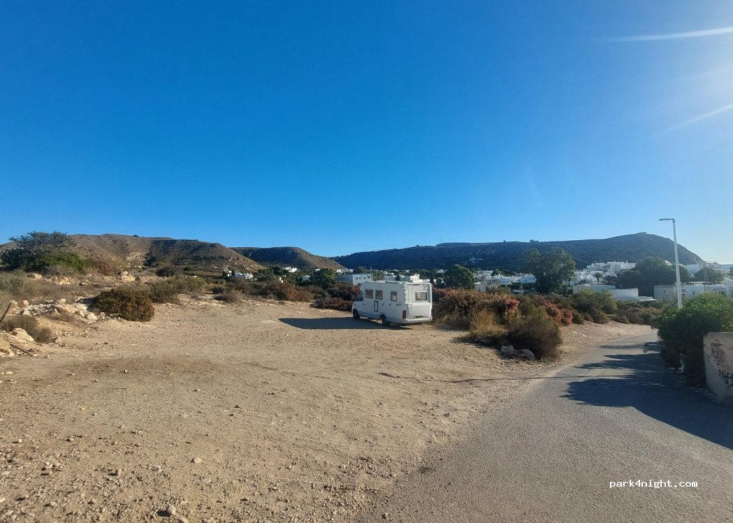 (04149) Agua Amarga - 19 Calle Embarque — foto 2