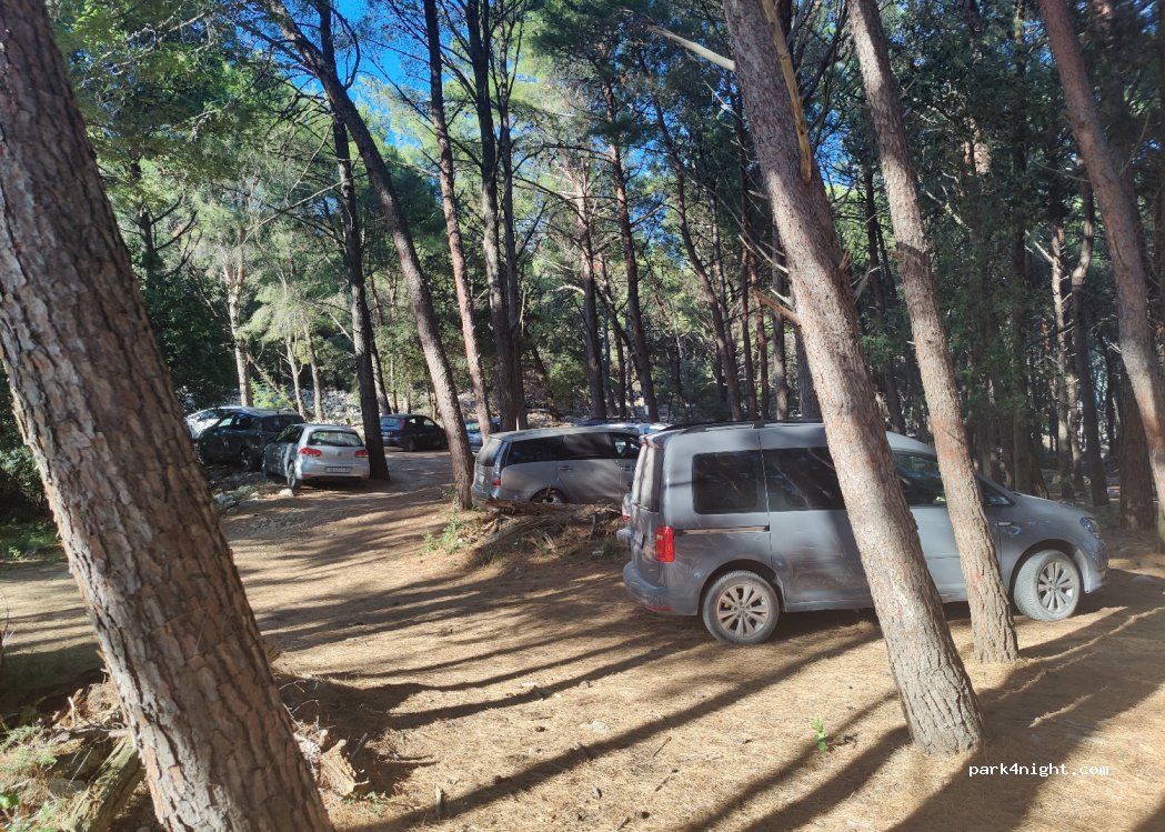 (51517) Krk - Unnamed Road — foto