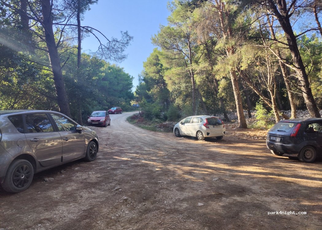 (51517) Krk - Unnamed Road — foto 2