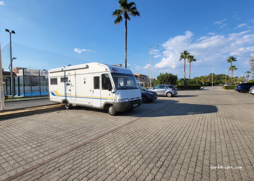 (89044) Locri - Via Lungomare 94 — foto 2