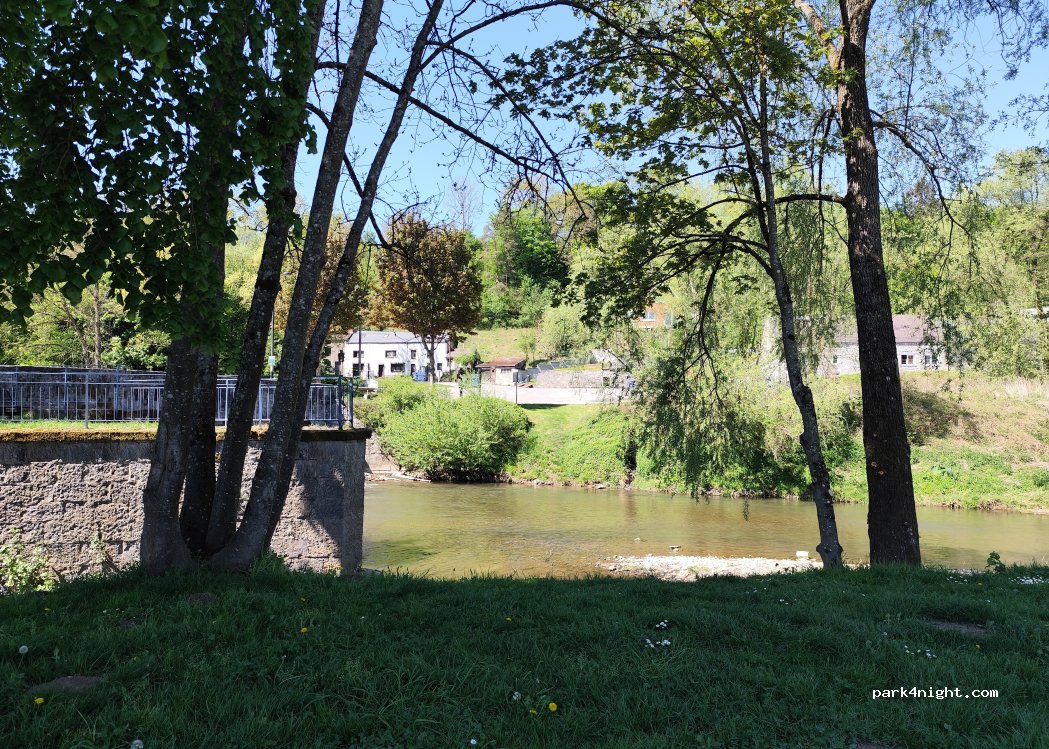 (5670) Viroinval - 6 Route de Néviau — foto 4