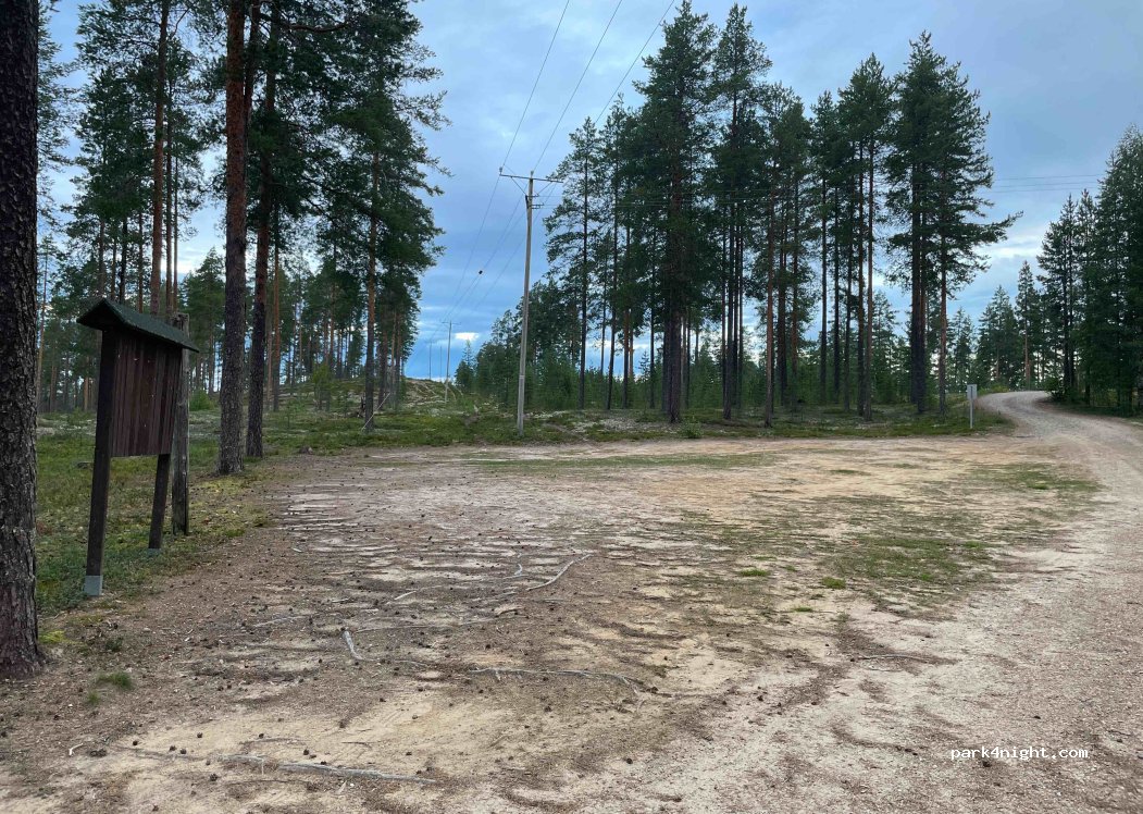 (88400) Ristijärvi - 185 Sotkamontie — foto 2