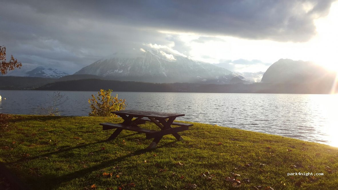 (3653) Oberhofen am Thunersee - 60 Längenschachen — foto