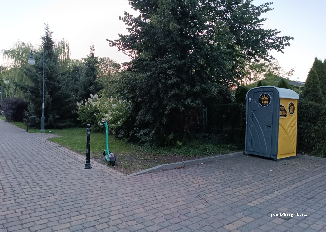 (05-140) Serock - 15 Włodzimierza Wolskiego — foto