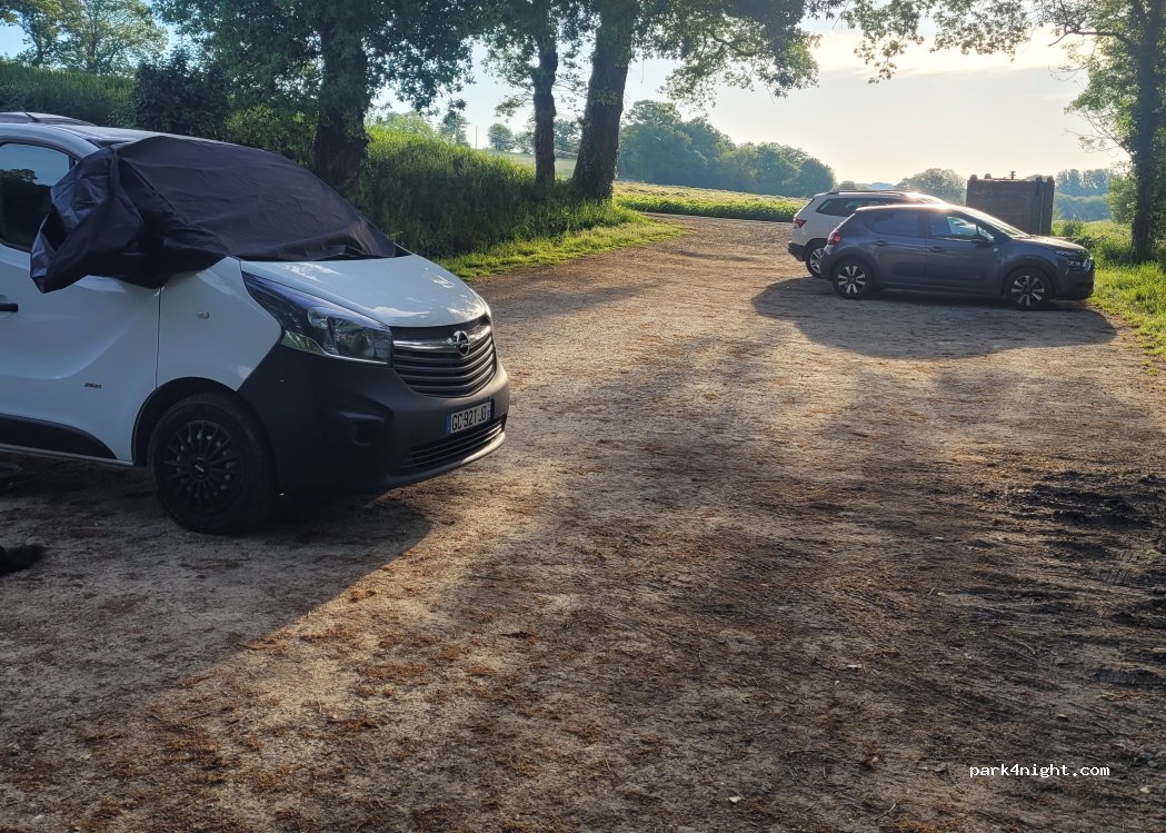 (35340) La Bouëxière - 25 Chevré — foto 2