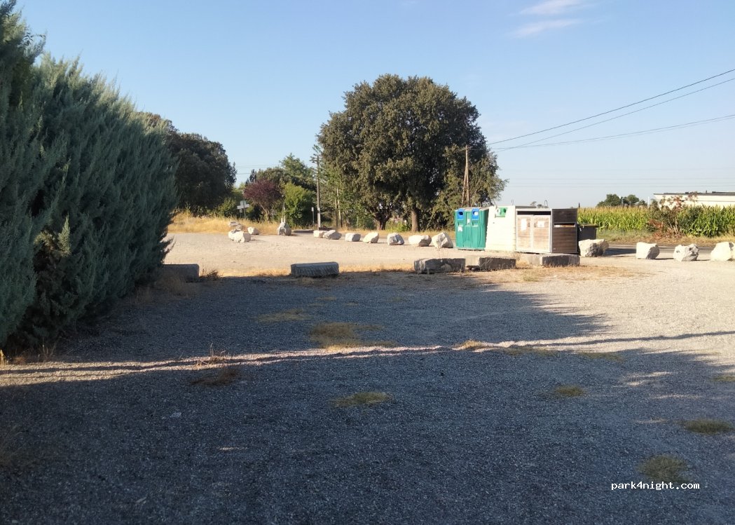 (04700) Oraison - 21 Avenue Francis Richard — foto
