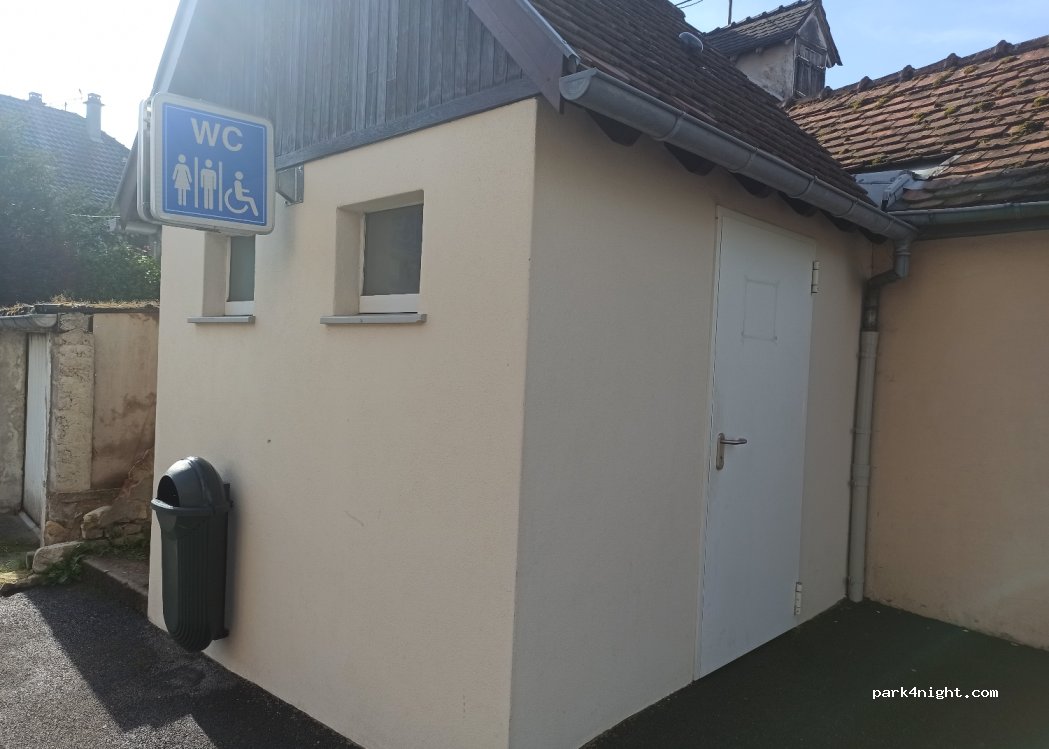 (68140) Munster - 2 Rue de la Fecht — foto