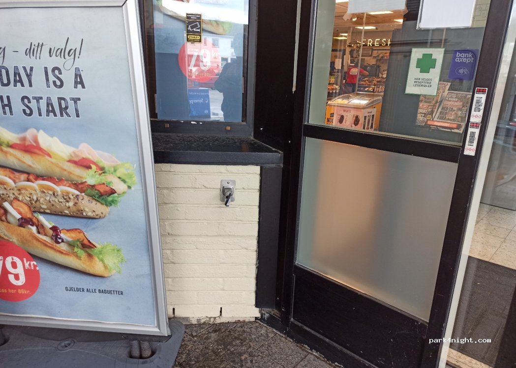 (6800) Førde - 52 Hafstadvegen — foto